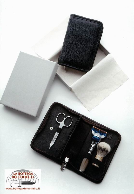 Piazza Fusion set horn handle with nail scissors